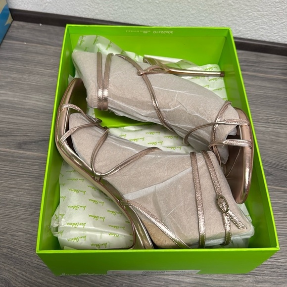 Sam Edelman Sareena Champagne Stiletto Heel Open Toe Ankle Strap Heeled Sandal - Picture 2 of 6